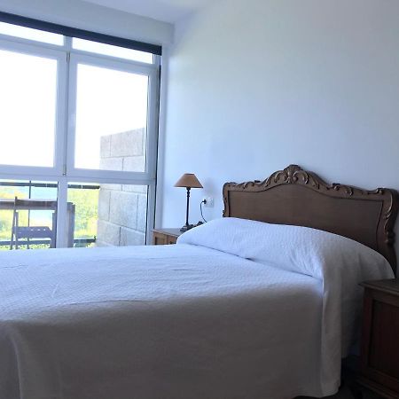 Apartamento Con Terraza Primera Linea De Playa Finisterre Eksteriør billede