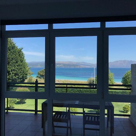 Apartamento Con Terraza Primera Linea De Playa Finisterre Eksteriør billede
