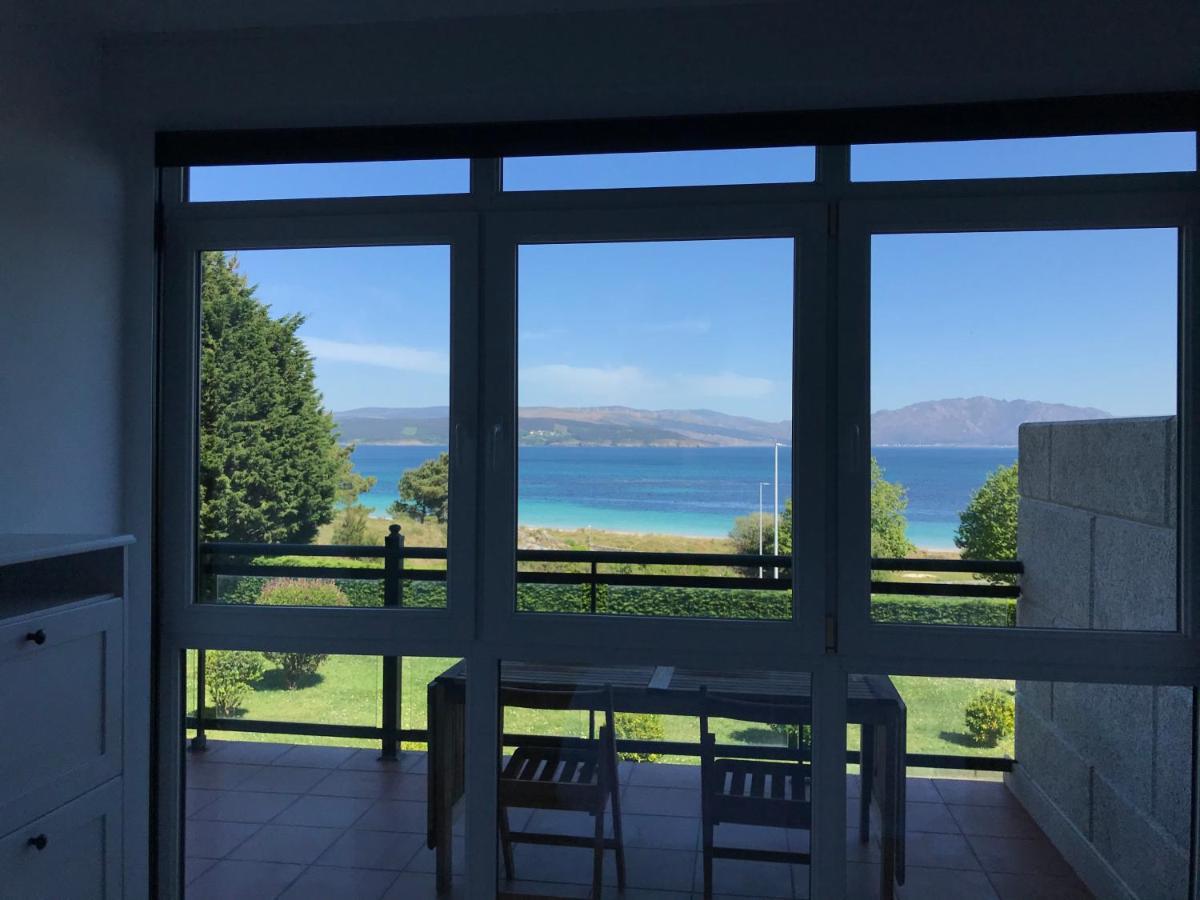 Apartamento Con Terraza Primera Linea De Playa Finisterre Eksteriør billede